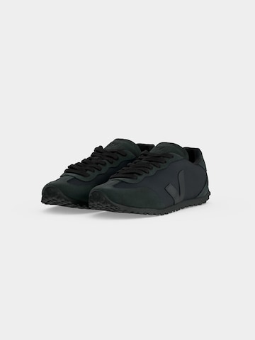 Veja Låg sneaker 'GT' i svart