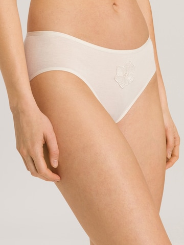 Hanro Panty ' Naila ' in Beige: front