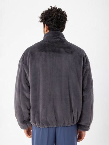 Antioch Between-season jacket in Grey