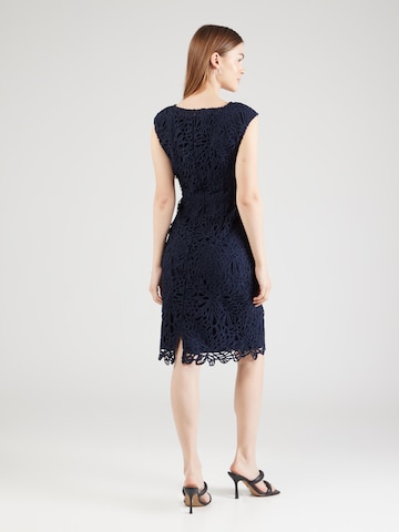 s.Oliver BLACK LABEL Φόρεμα κοκτέιλ σε μπλε
