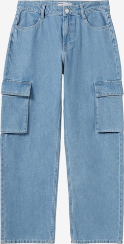 Bershka Loosefit Cargojeans in Blauw: voorkant