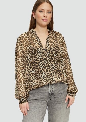QS Blouse in Brown: front