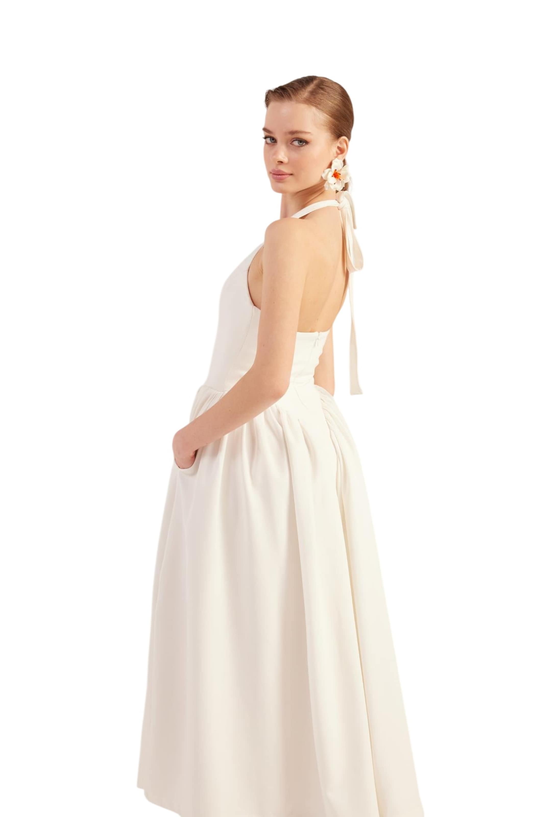 HOLLY LOLLY Dress in White