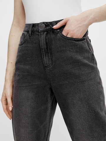 regular Jeans 'Kila' di OBJECT in nero