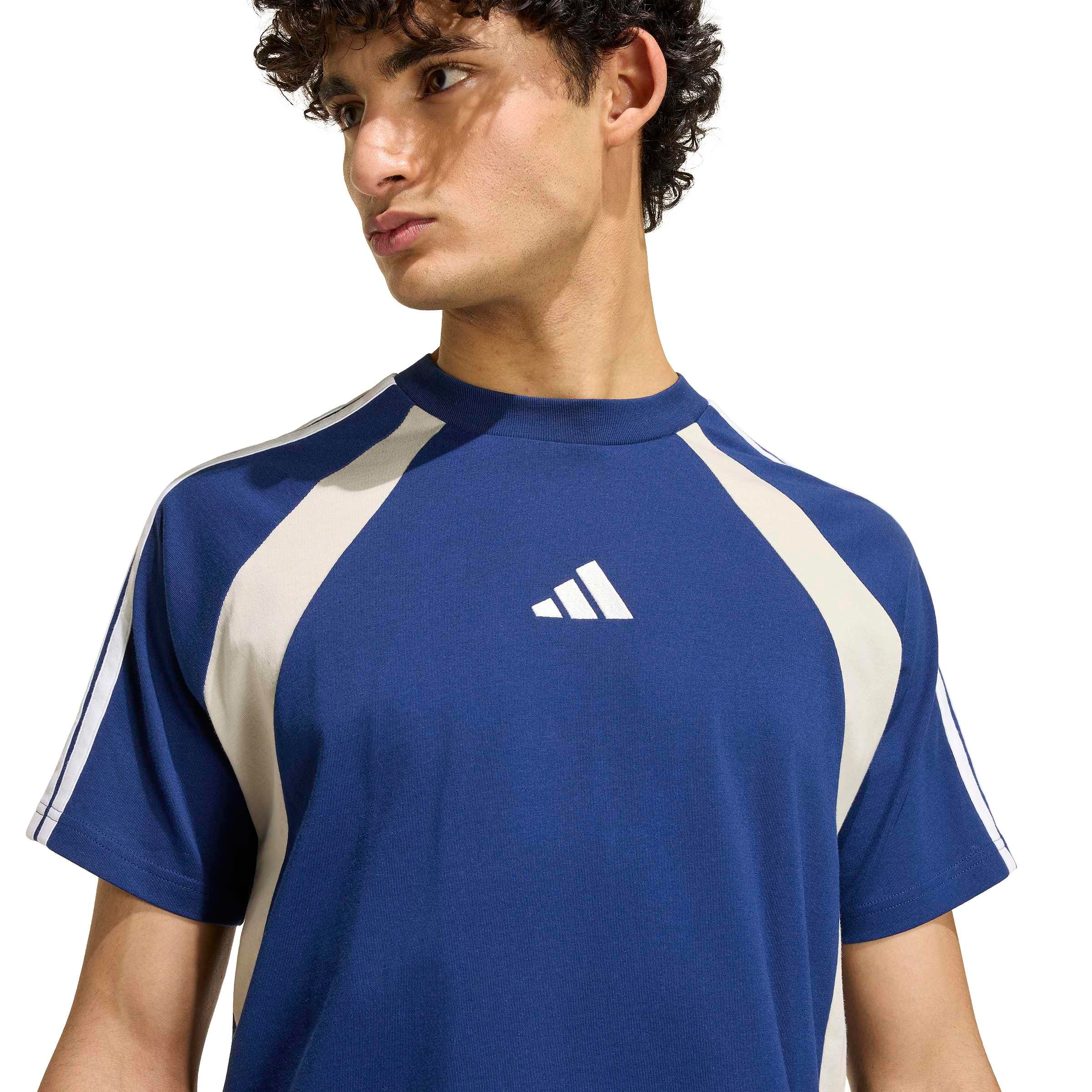 T-Shirt fonctionnel ADIDAS SPORTSWEAR en bleu