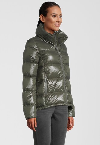 Colmar Between-Season Jacket in Green: front