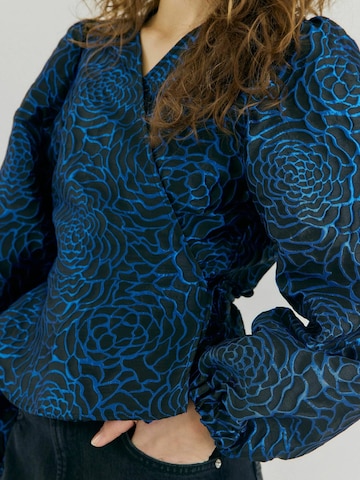 Maglietta 'Debra' di NORR in blu