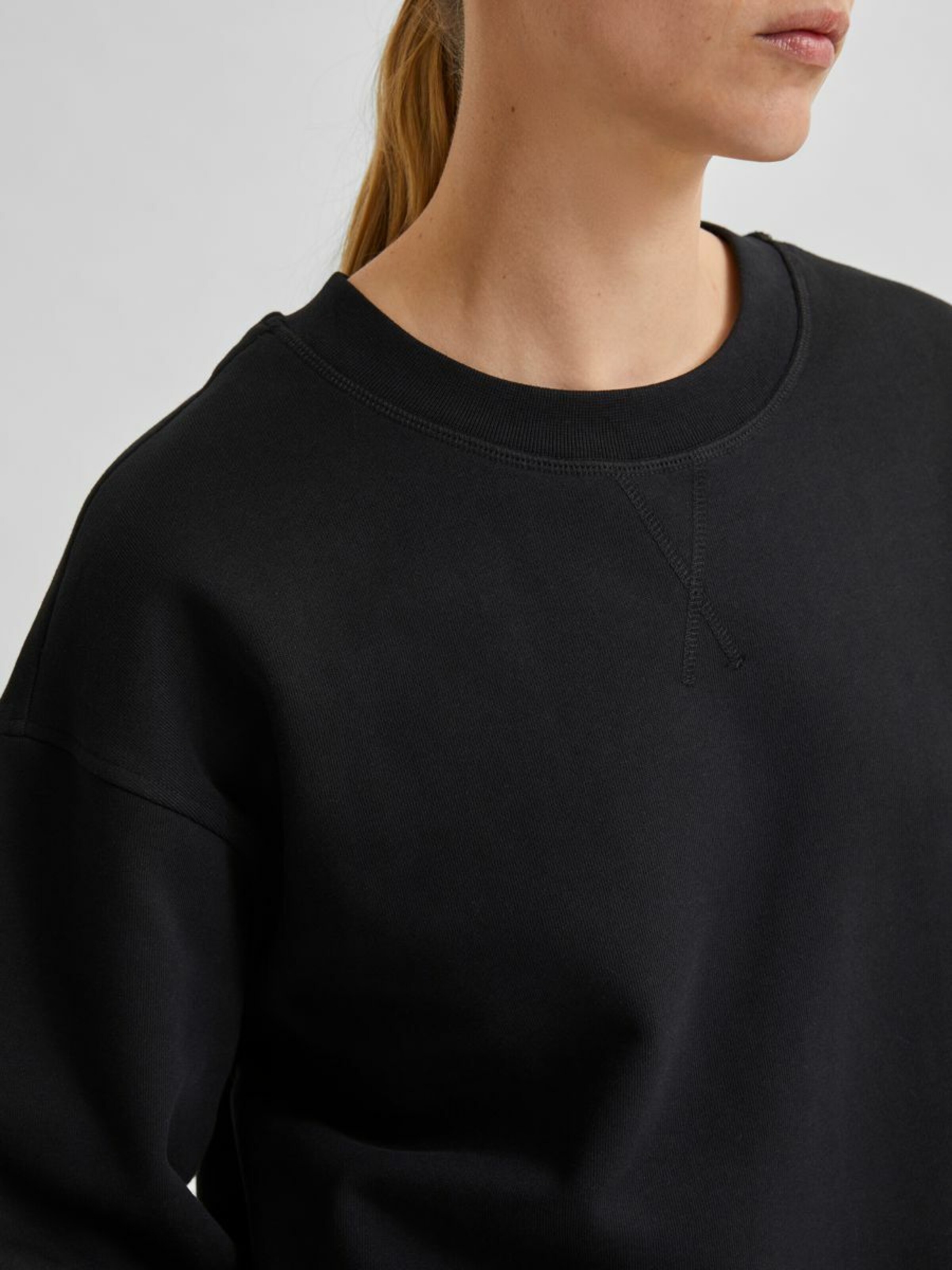 Plus durable Sweat-shirt SELECTED FEMME en Noir 