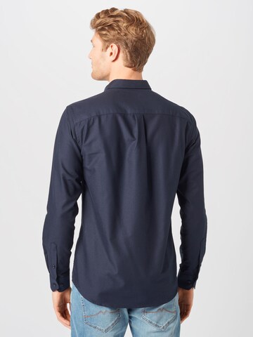 Coupe regular Chemise Les Deux en bleu