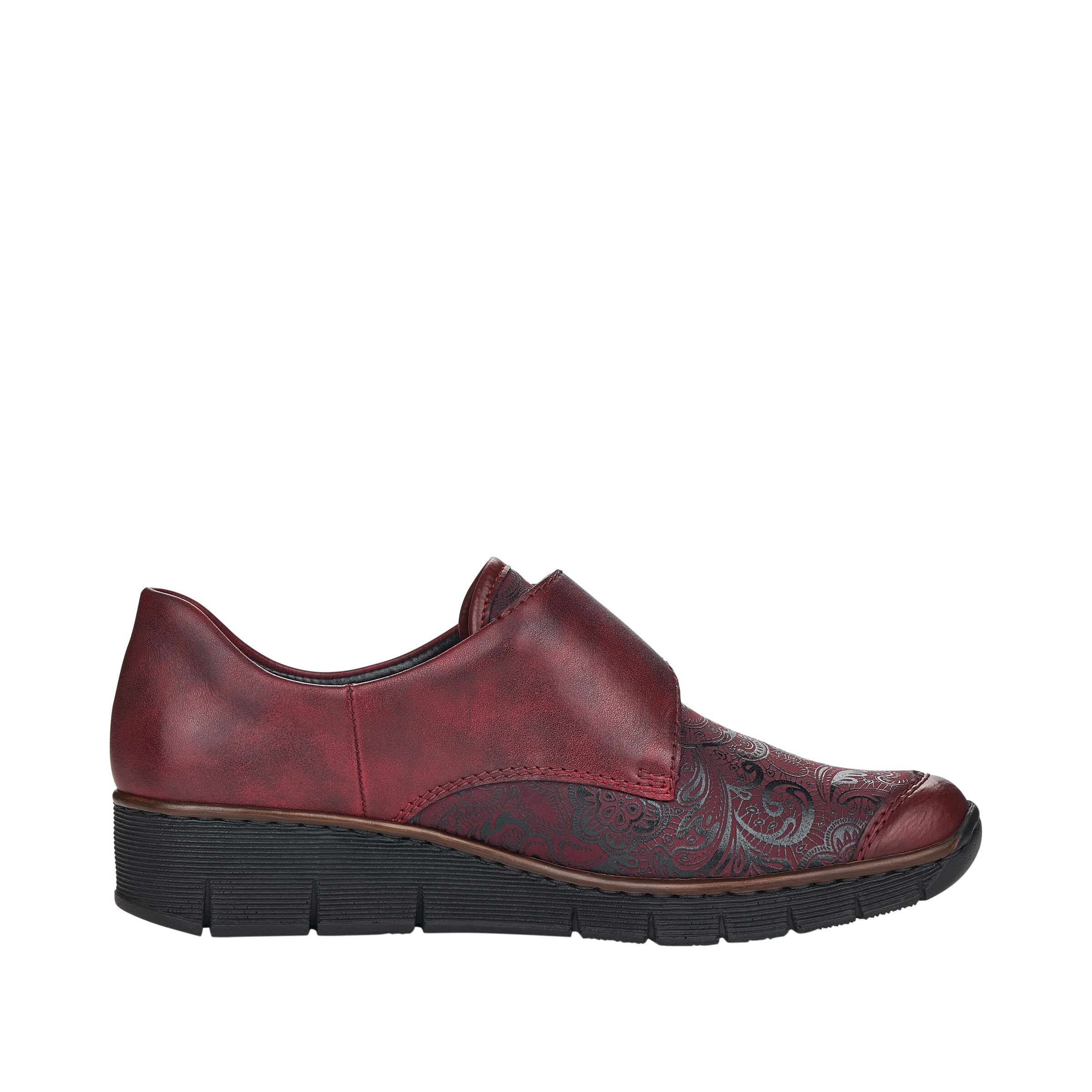 Chaussure basse Rieker en rouge