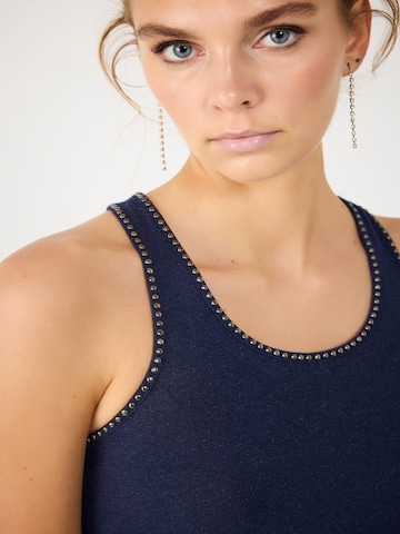 No Matter What Top in Blauw
