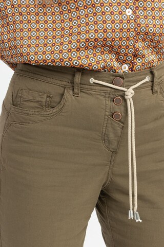 Recover Pants Regular Hose in Braun