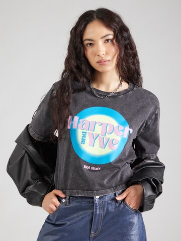 Harper & Yve - Camiseta en negro: frente