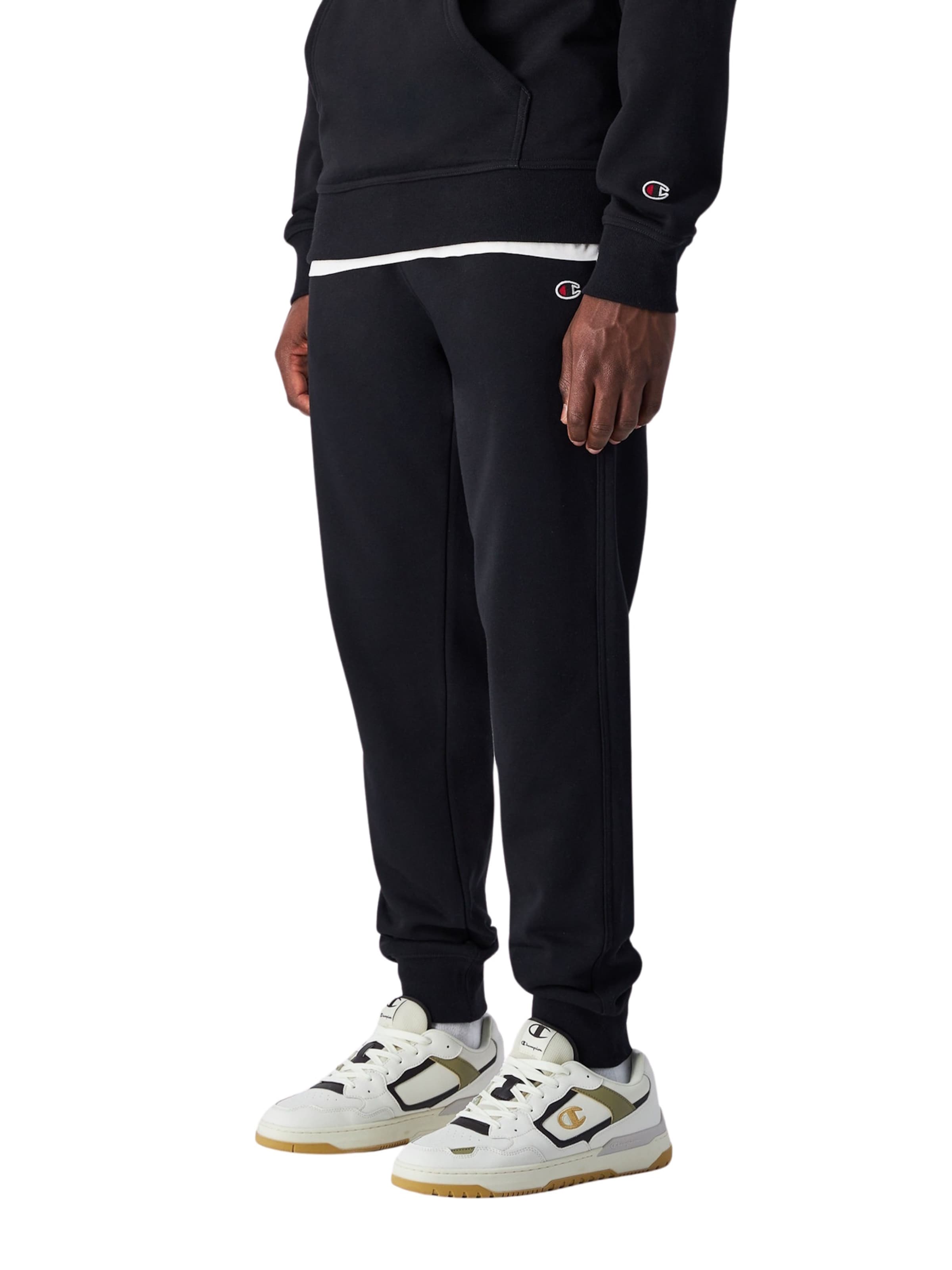 Champion Tapered Byxa i svart: framsida