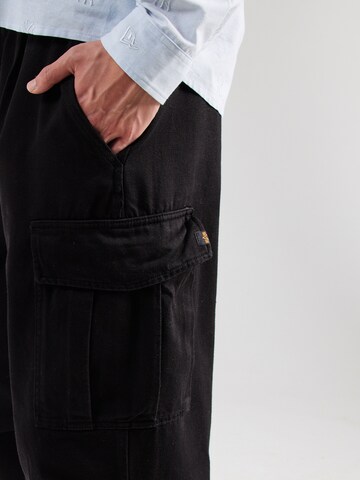 ALPHA INDUSTRIES Baggy Cargobroek 'Aircraft' in Zwart