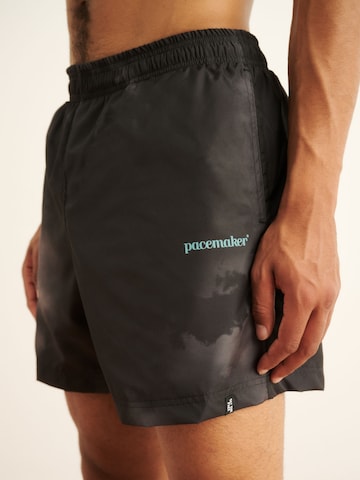 Pacemaker Board Shorts 'Tristan' in Grey