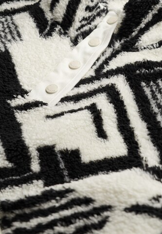 Superdry Sweater in Beige