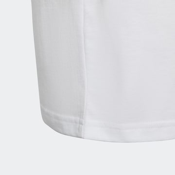 ADIDAS SPORTSWEAR Functioneel shirt 'Essentials 3-Stripes ' in Wit