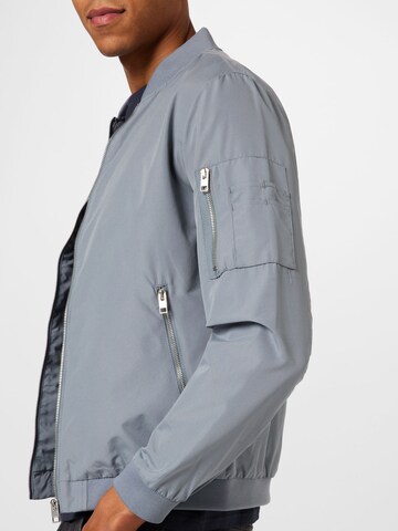 Coupe regular Veste mi-saison 'Rush' JACK & JONES en gris