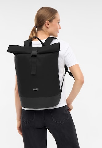 LARKSON Rucksack 'Janne' in Schwarz: Vorderseite