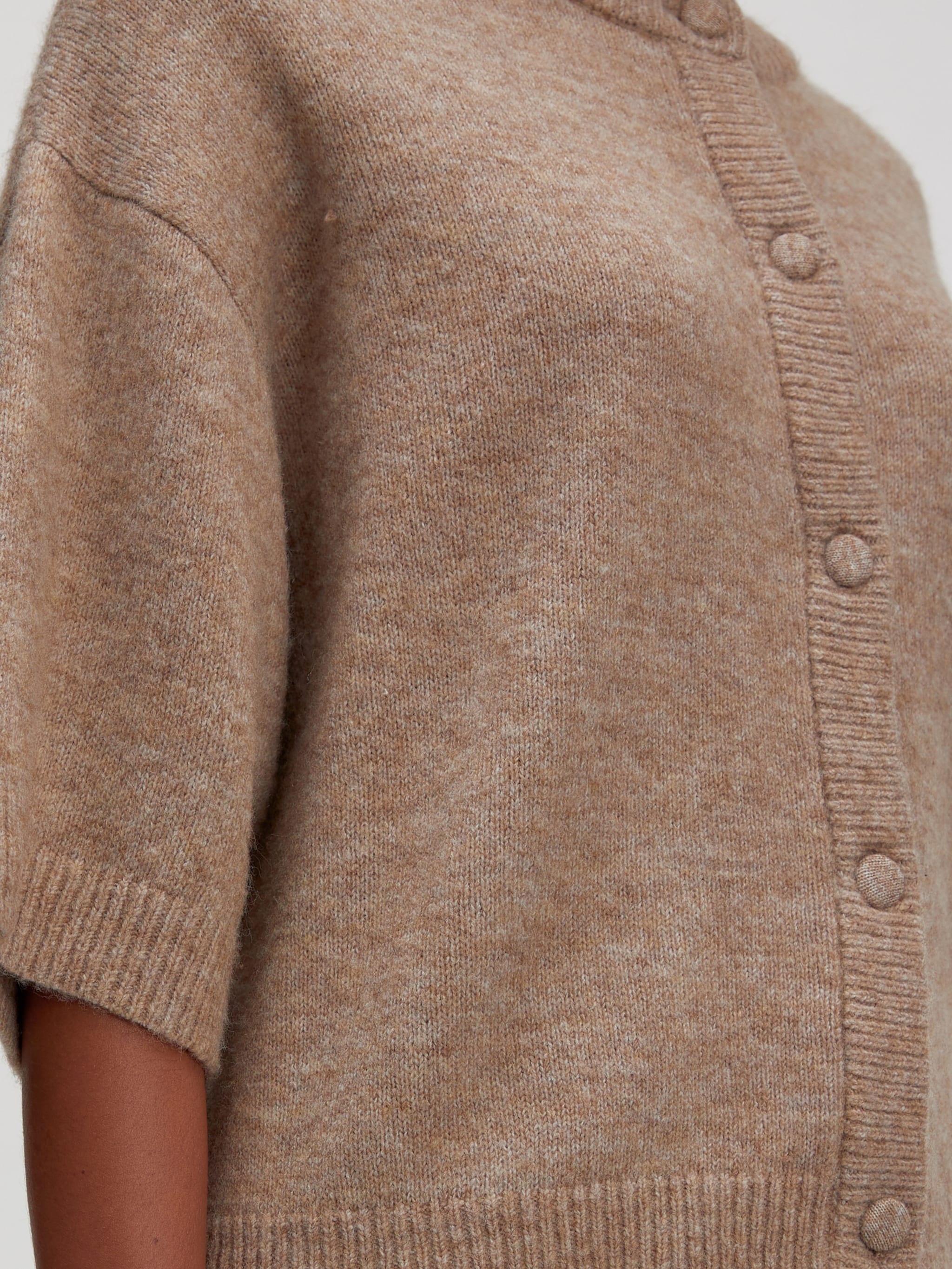 EDITED Produkte Shirt 'Oline Wool' beige