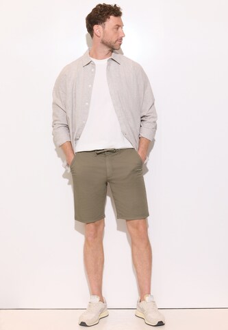 Street One MEN Regular Chino Pants in Brown: front