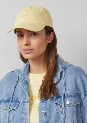 Casquette s.Oliver en jaune