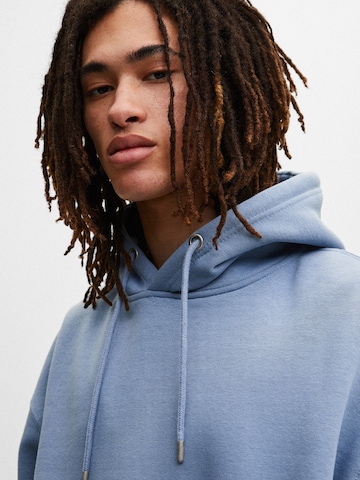 Pull&Bear Sweatshirt i blå