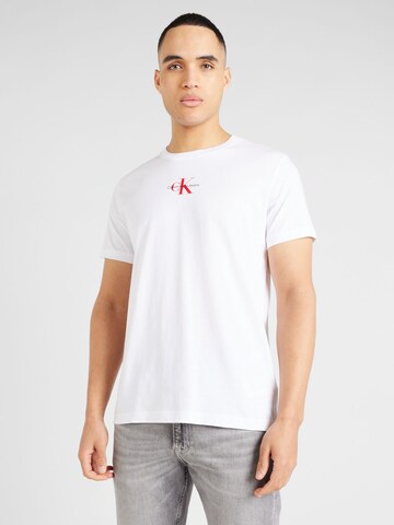 T-Shirt Calvin Klein Jeans en blanc : devant