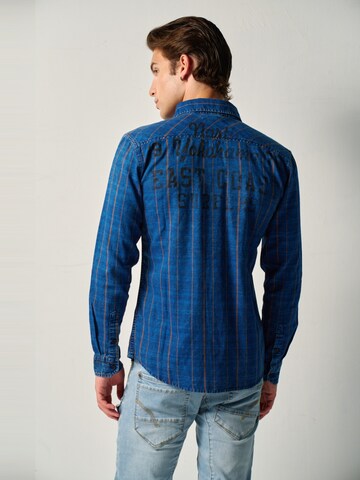KOROSHI - Ajuste regular Camisa en azul