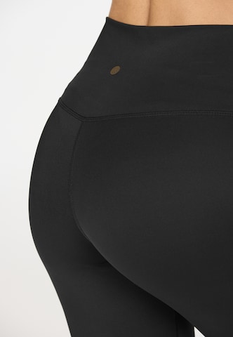 Athlecia Skinny Leggings in Black
