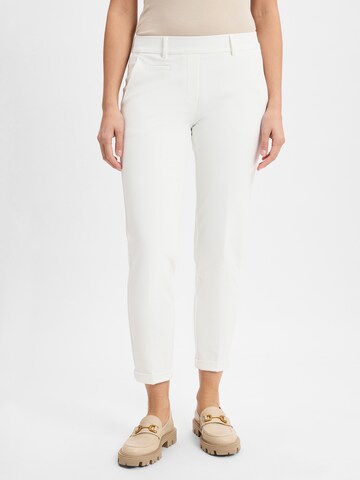 Cambio Regular Pleat-front trousers ' Kim ' in White: front