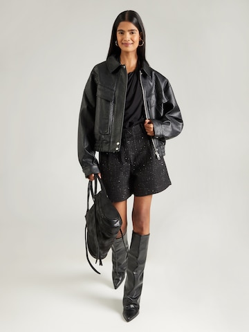 ONLY Regular Pleat-Front Pants 'ONLINDA' in Black