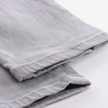 J Brand Jeans in 25 in Grey