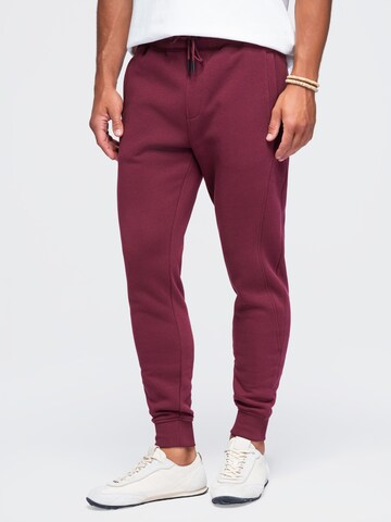 regular Pantaloni sportivi di Ombre in rosso