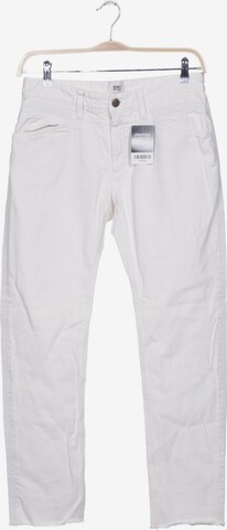 Closed Jeans in 31 in White: front