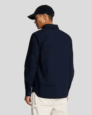 Coupe regular Chemise Lyle & Scott en bleu