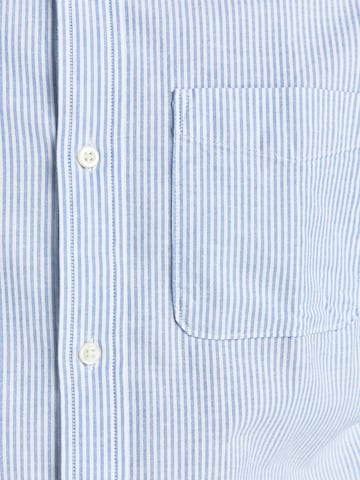 JACK & JONES جينز مضبوط قميص 'BROOK' بلون أزرق