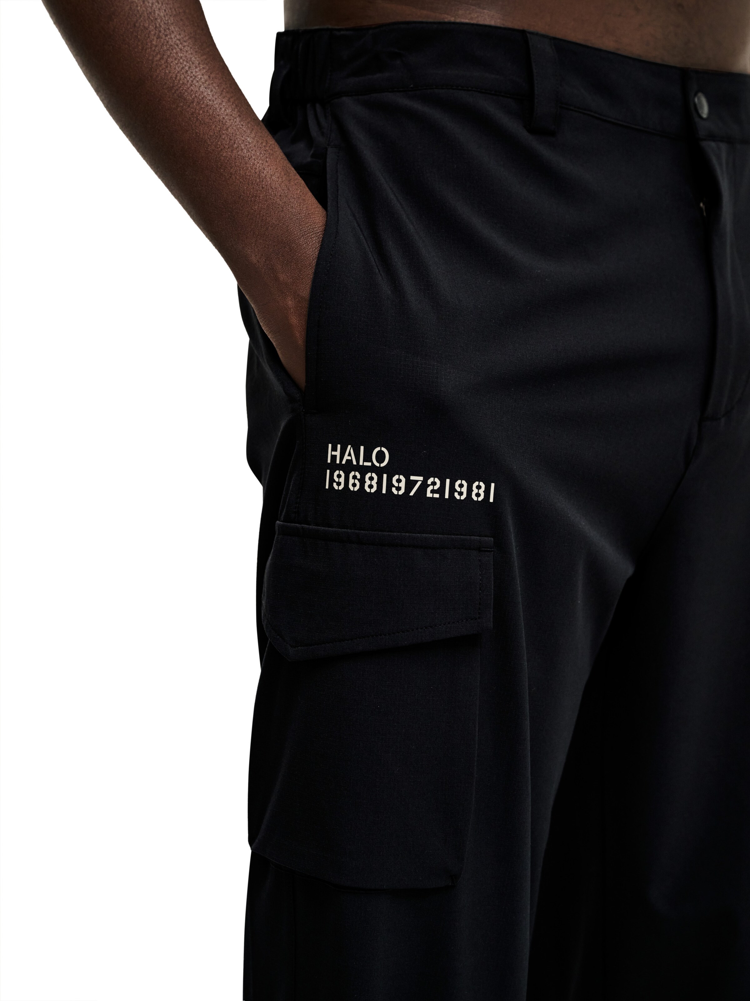HALO Tapered Cargobroek 'Aviation' in Zwart