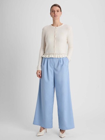 GUIDO MARIA KRETSCHMER FOR BRIDGERTON Wide Leg Bukser med lægfolder 'Kate' i blå