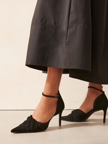 Next Pumps 'Forever Comfort®' in Black