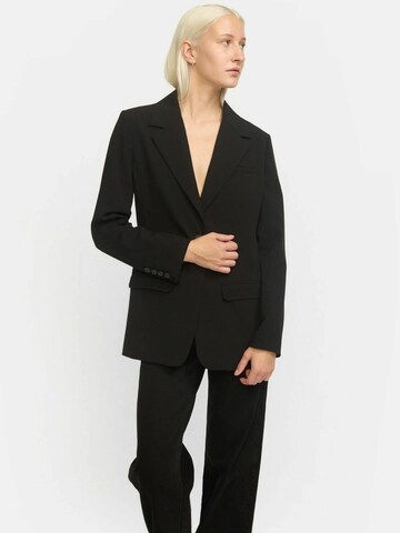 Sacou ' SRVilja ' de la Soft Rebels pe negru: lateral