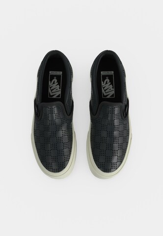VANS Slip-Ons 'CLASSIC' in Black: top