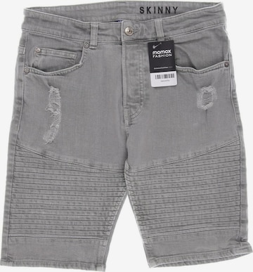 H&M Shorts 30 in Grün: predná strana