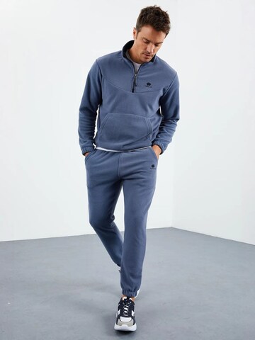 Tuta da jogging di Tommy Life in blu: frontale