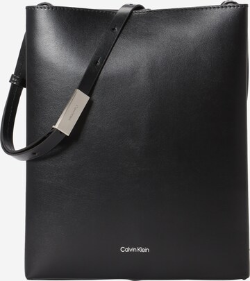 Calvin Klein Skuldertaske i sort: forside