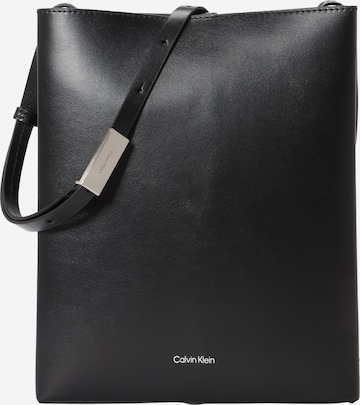 Calvin Klein Skuldertaske i sort: forside