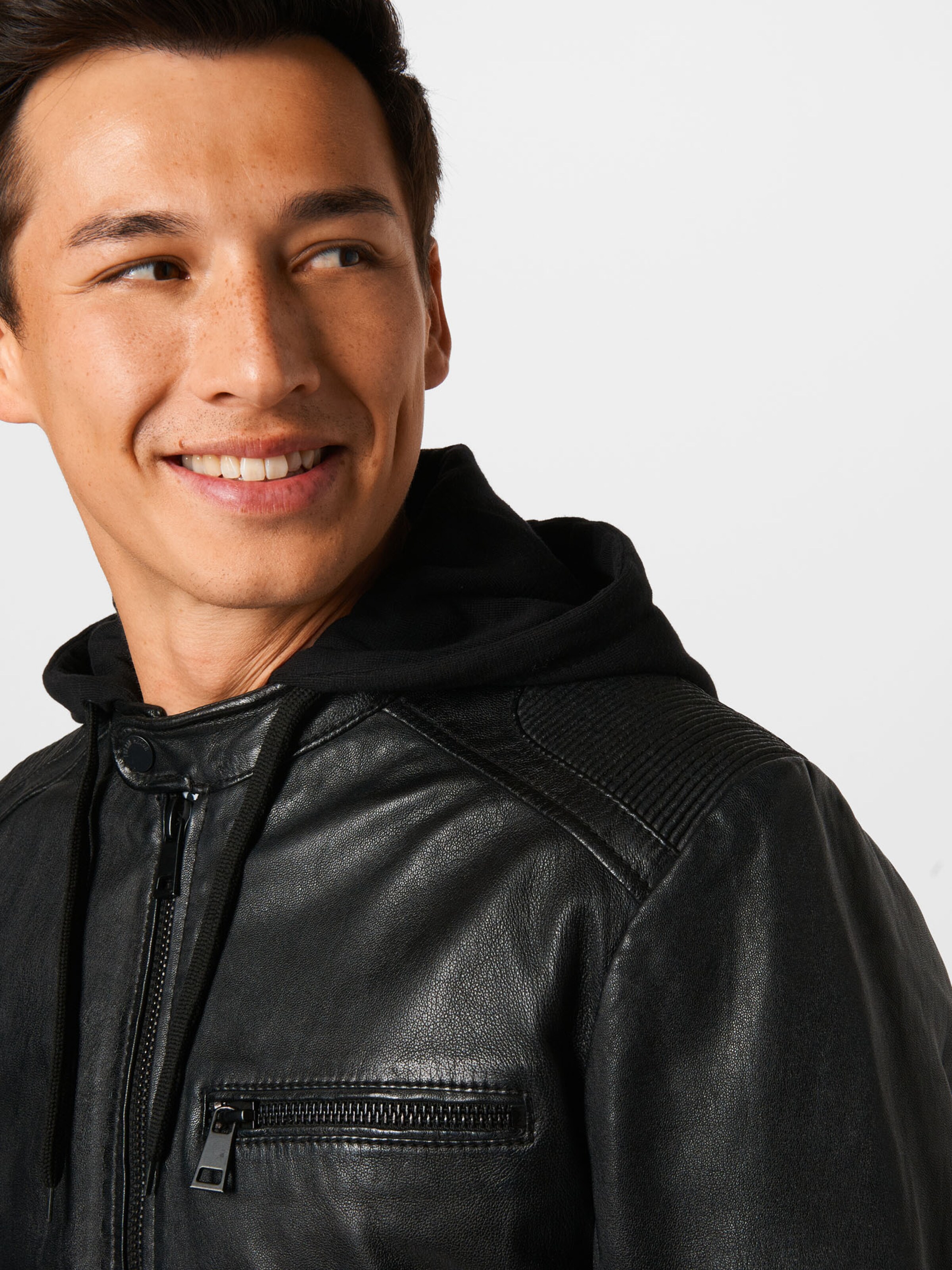 Männer Jacken FREAKY NATION Jacke 'Get Start' in Schwarz - DX97865 Männer Jacken FREAKY NATION Jacke 'Get Start' in Schwarz - DX97865