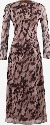 Rochie de la Trendyol pe maro: față