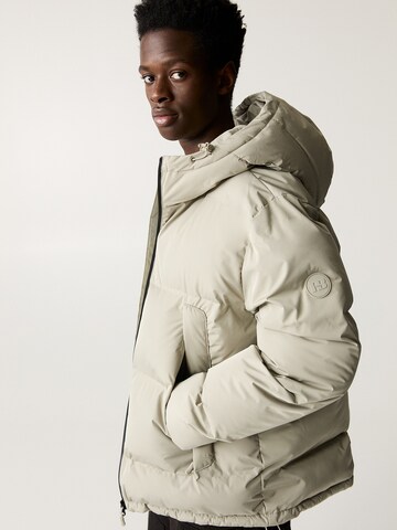 Pull&Bear Jacke in Beige